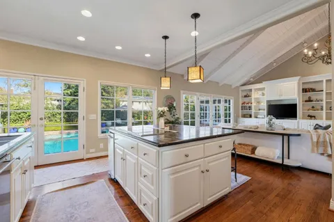 $4,250,000 | 17625 Blanchard Drive, Monte Sereno, CA 95030