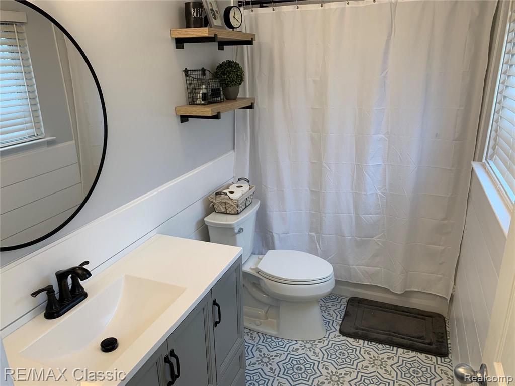 44014 Proctor Road Canton, MI 48188 - Photo 18 of 38