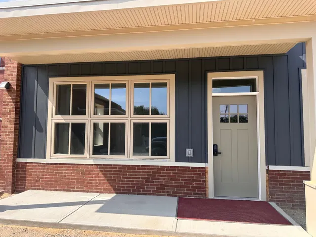 $3,100 | 30 High Street, Unit 2, Pembroke, NH 03275