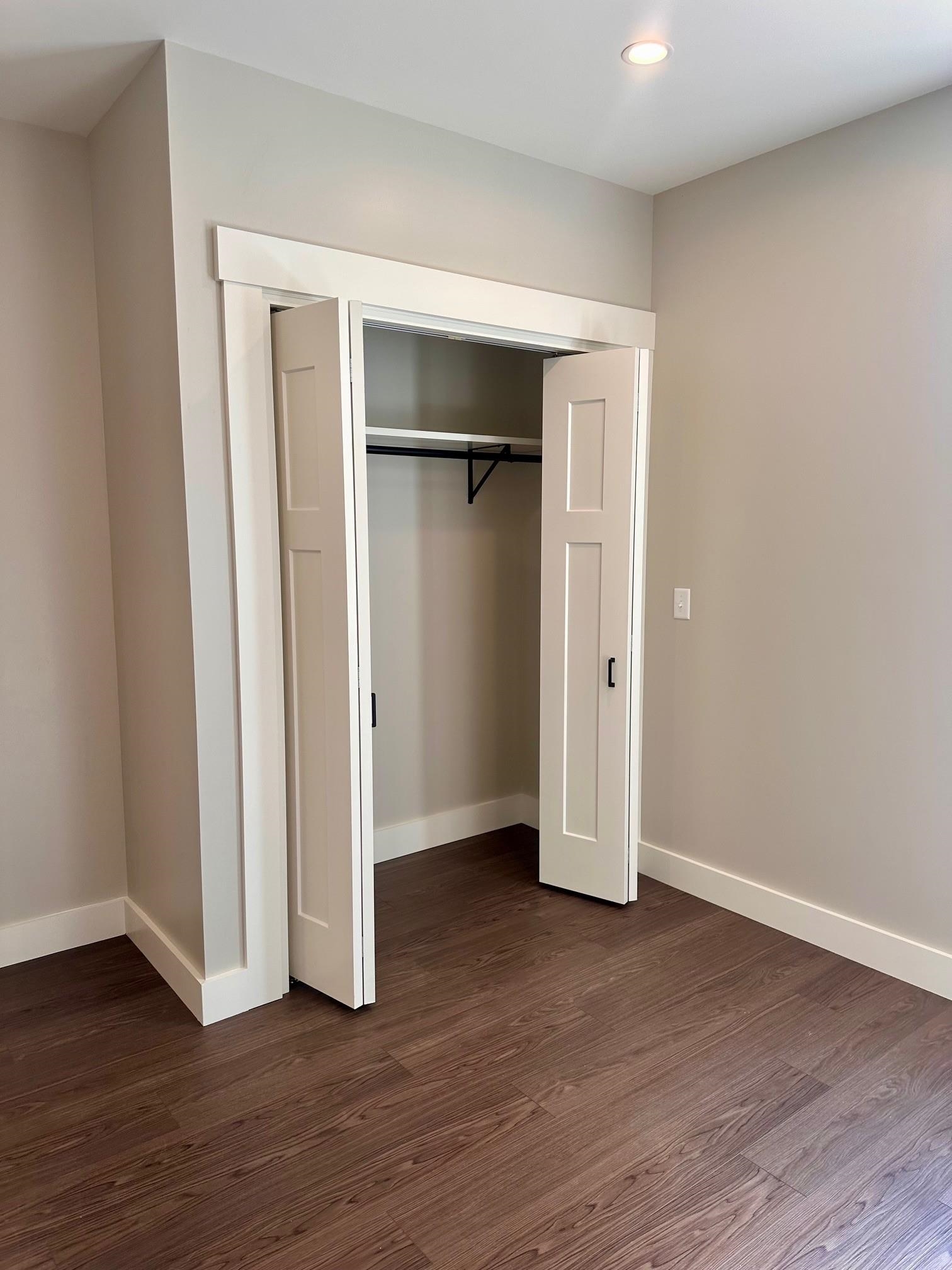 30 High Street, Unit 2 Pembroke, NH 03275 - Photo 9 of 26