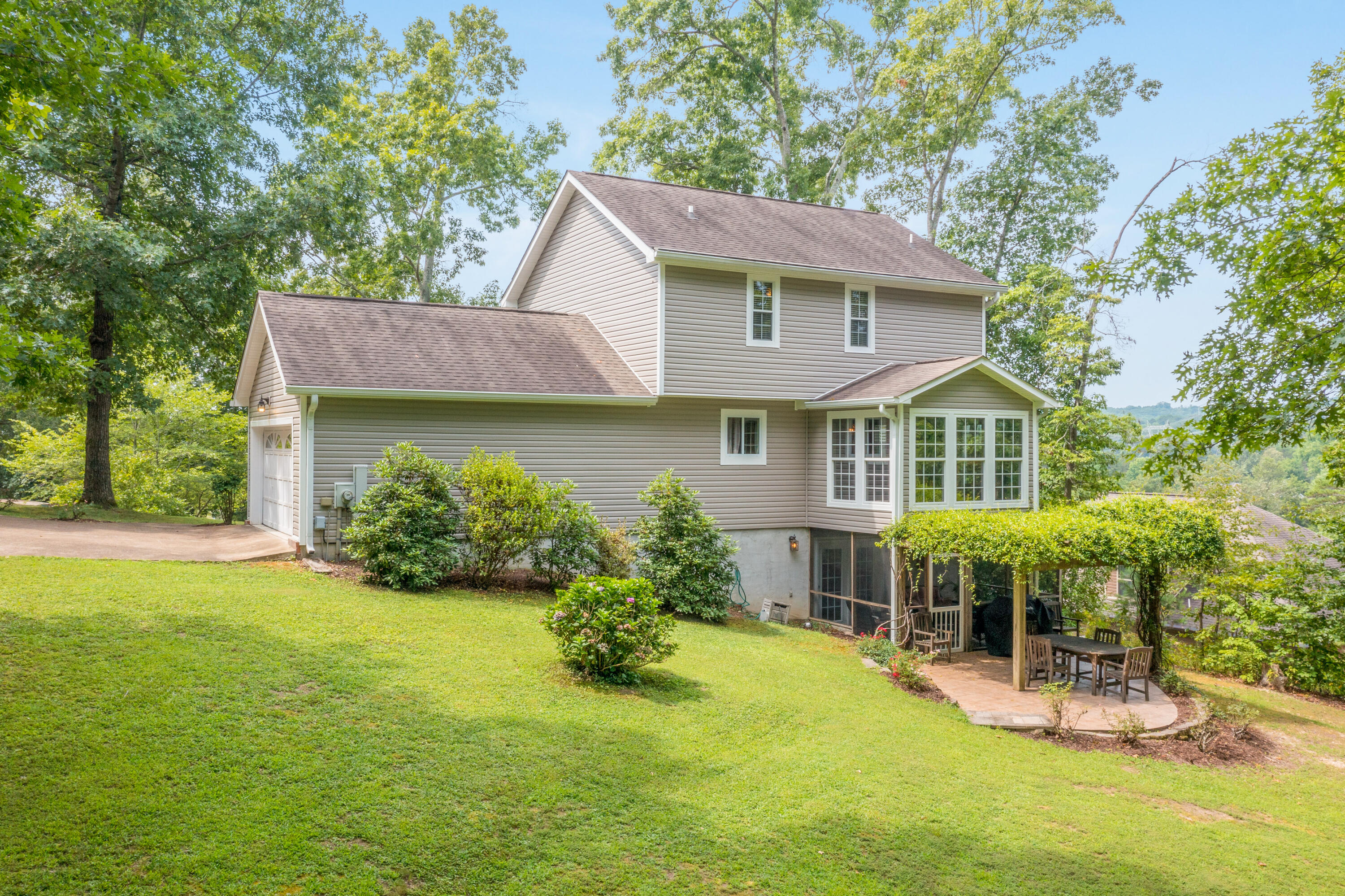 1727 Hunters Ridge Road Soddy Daisy, TN 37379 - Photo 26 of 33 1727_Hunters_Ridge_Rd_0006