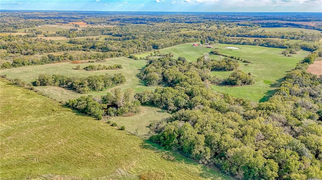 755 Northwest 800th Road Centerview, MO 64019 - Photo 12 of 88 Gallery Image 12