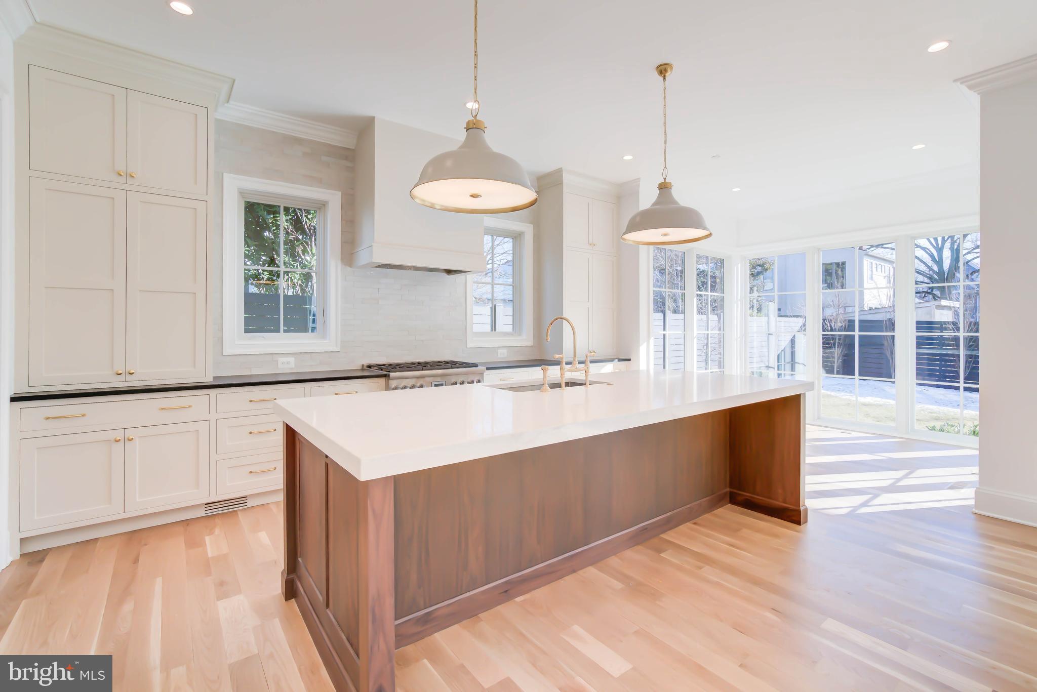 4422 Walsh Street Chevy Chase, MD 20815 - Photo 26 of 85