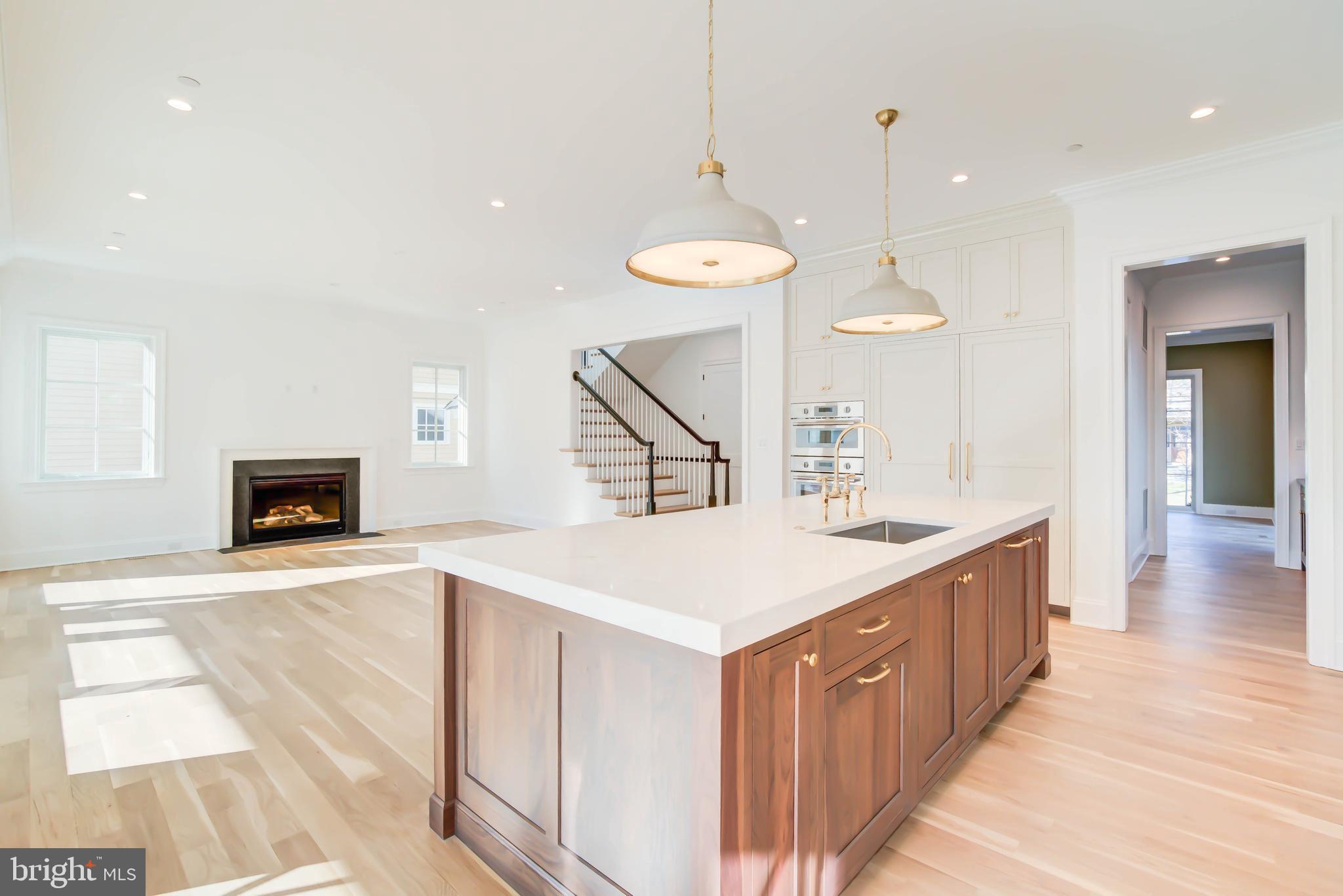 4422 Walsh Street Chevy Chase, MD 20815 - Photo 28 of 85