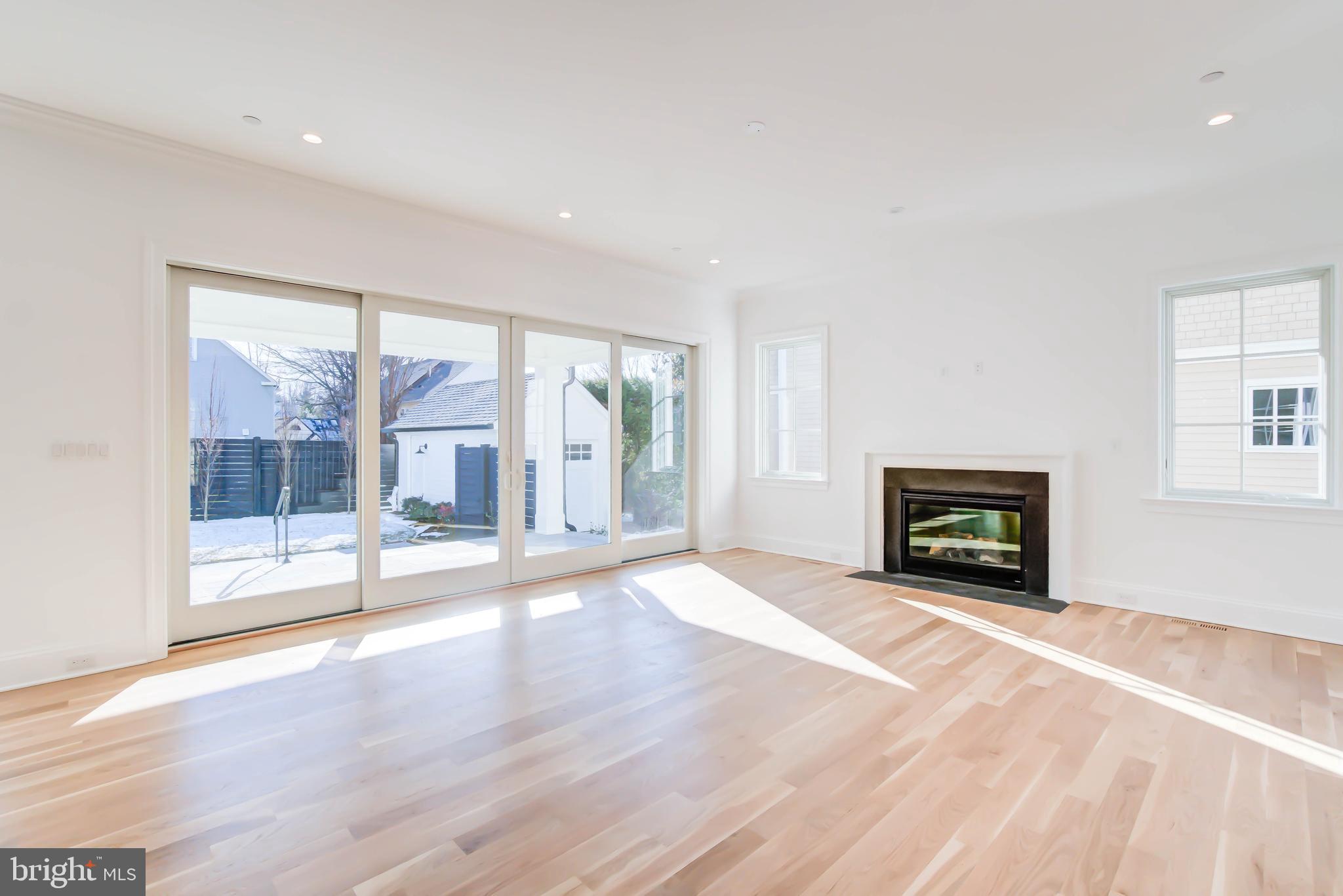 4422 Walsh Street Chevy Chase, MD 20815 - Photo 31 of 85