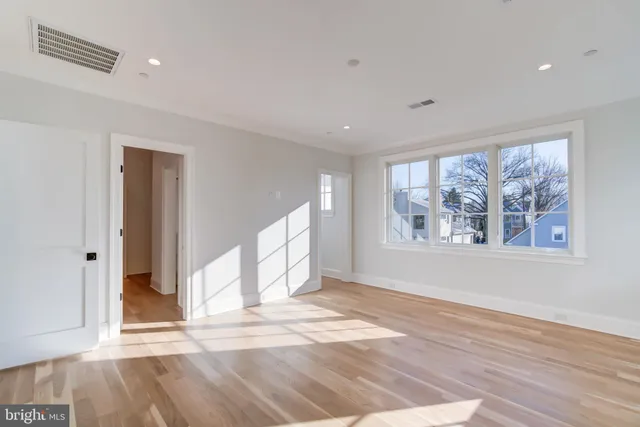 $3,799,000 | 4422 Walsh Street, Chevy Chase, MD 20815