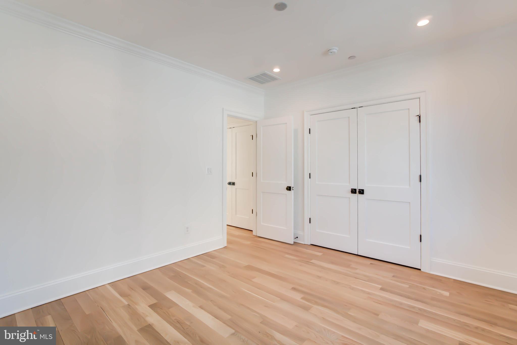 4422 Walsh Street Chevy Chase, MD 20815 - Photo 57 of 93