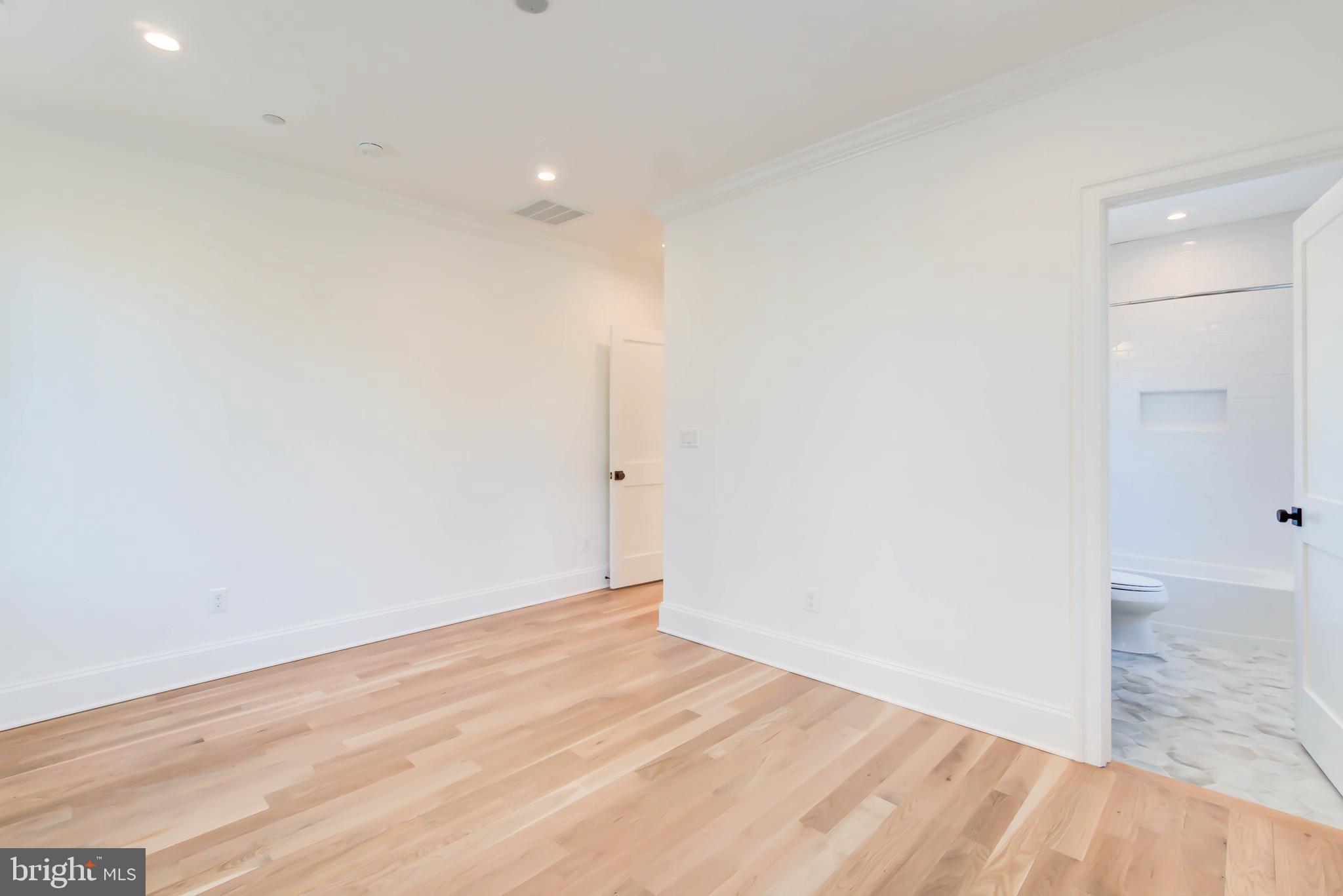 4422 Walsh Street Chevy Chase, MD 20815 - Photo 63 of 93