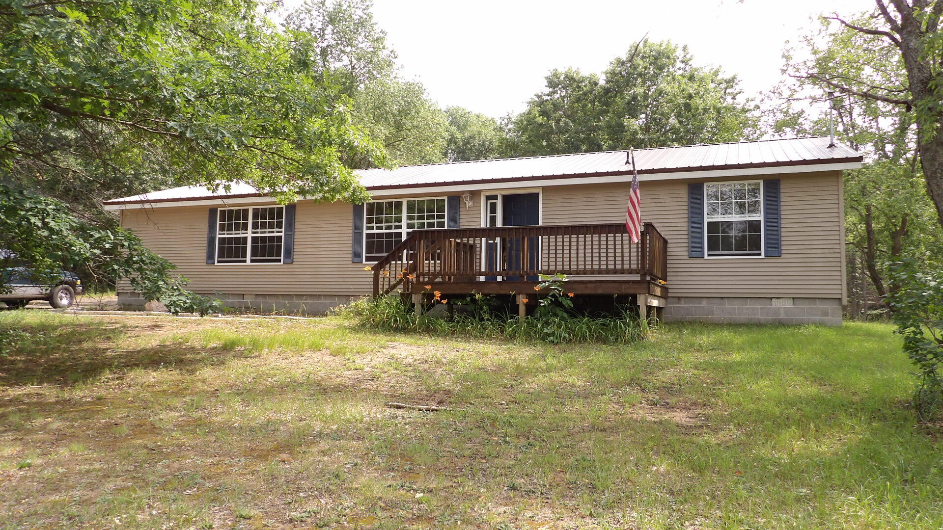 11067 South River Road Evart, MI 49631 - Photo 3 of 58 100_1519 - Copy