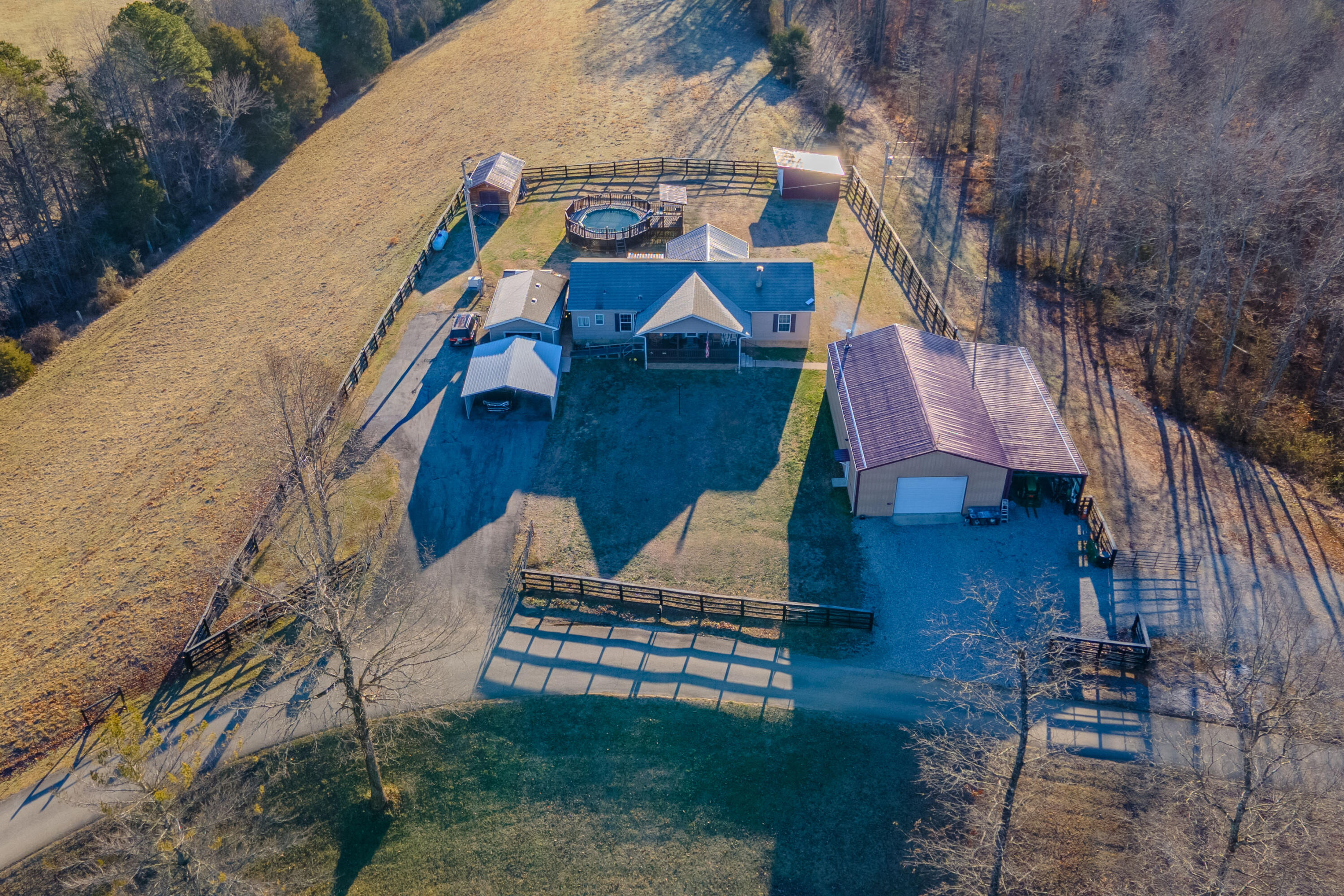 185 Treadway Road Beattyville, KY 41311 - Photo 46 of 51 185TreadwayRd-42