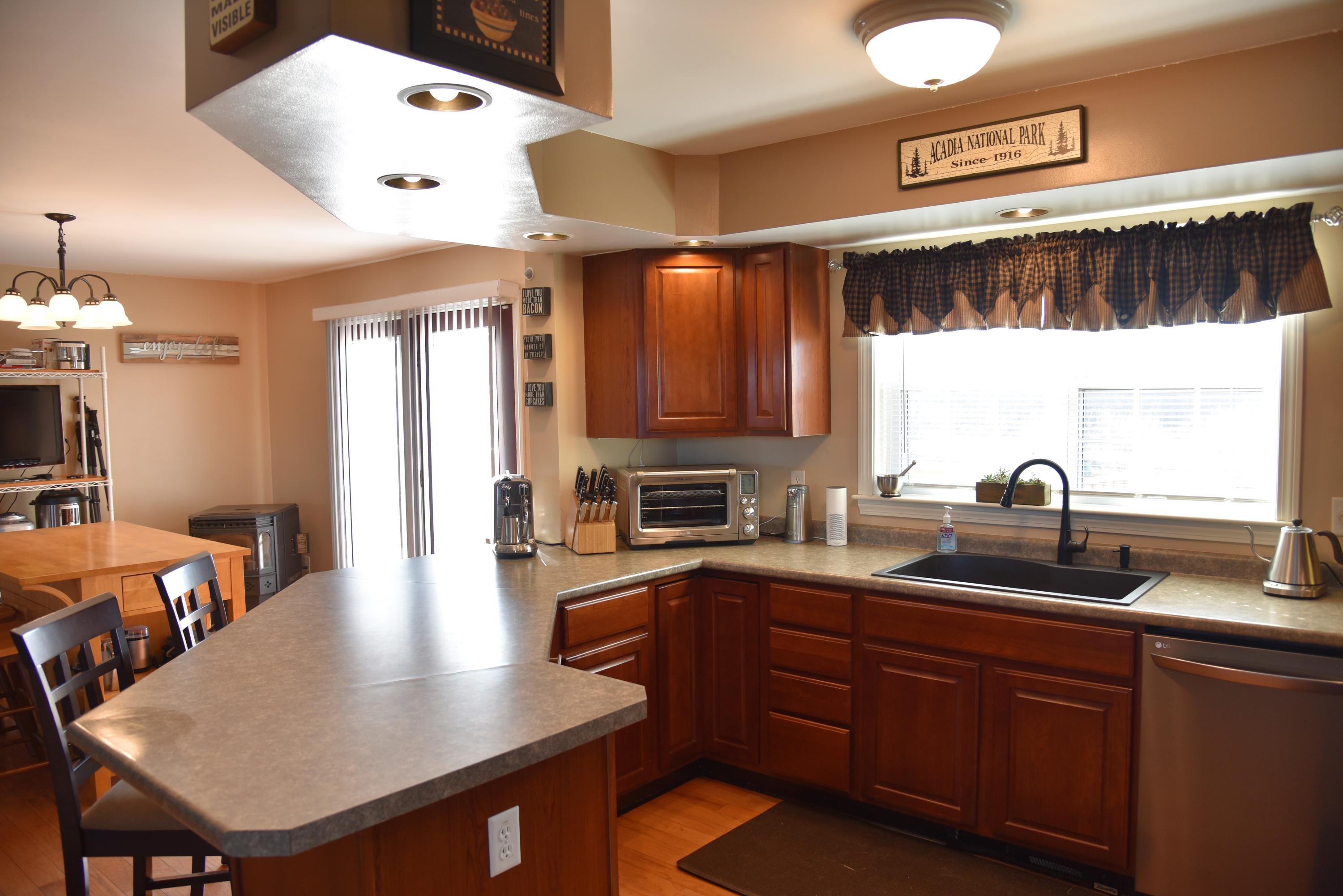 30 Wyman Road Waterville, ME 04901 - Photo 5 of 35 Kitchen