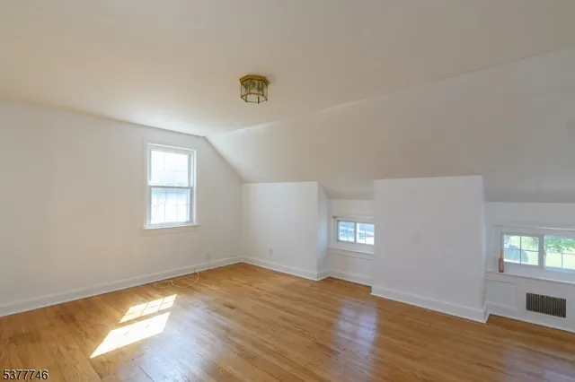 $575,000 | 176 Woodland Avenue, Verona, NJ 07044