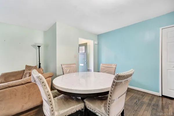 $439,000 | 1570 Grand Avenue, Unit 24, Baldwin, NY 11510