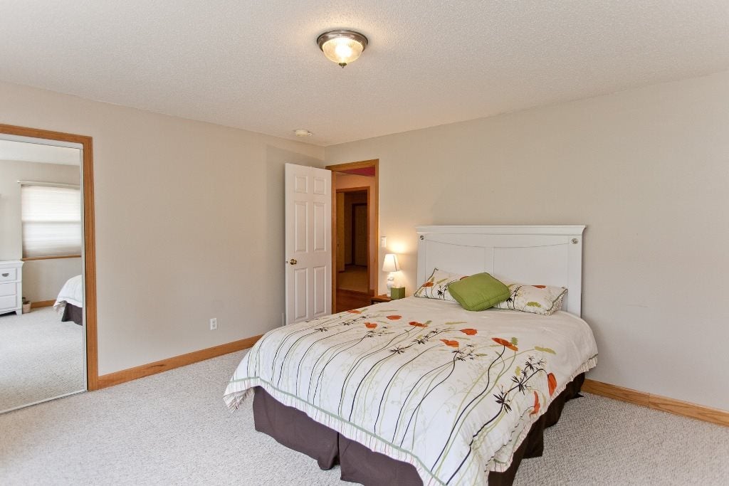 3823 Eagle Road Northeast Solon, IA 52333 - Photo 17 of 25 Gallery Image 17