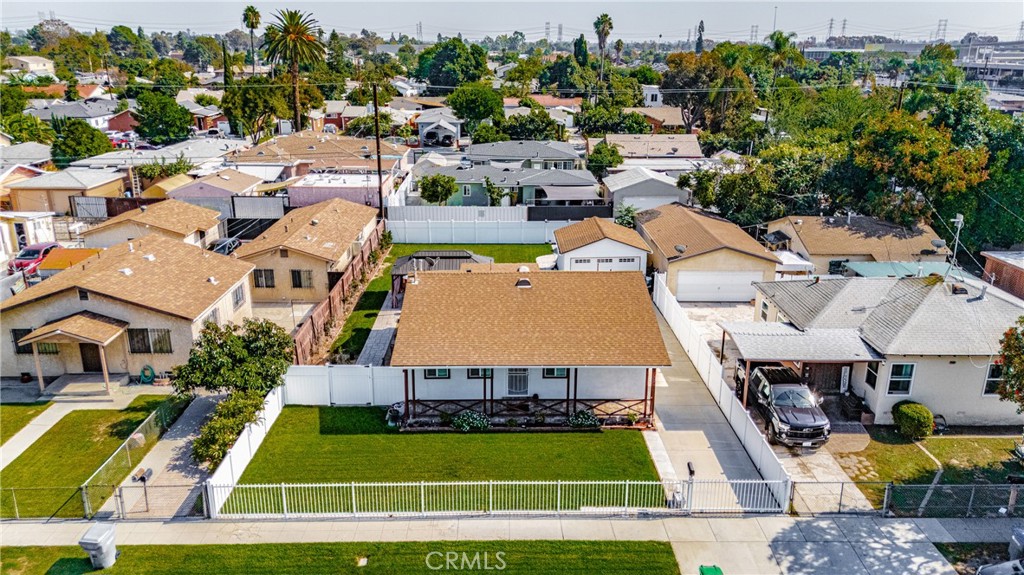 11340 Virginia Street Lynwood, CA 90262 - Photo 47 of 53 an aerial view of a tennis ground with large trees