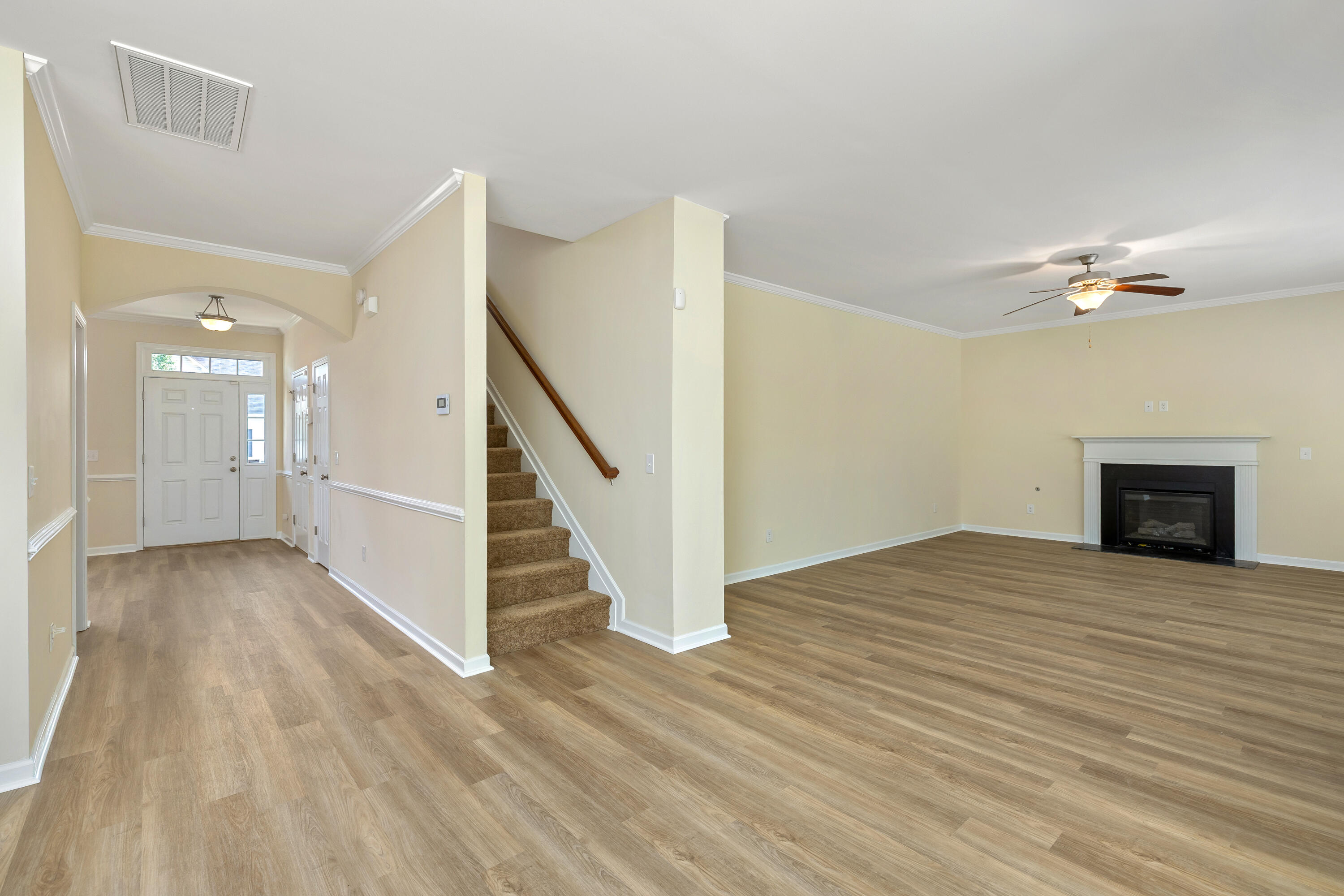 610 Batty Way Sumter, SC 29154 - Photo 4 of 35