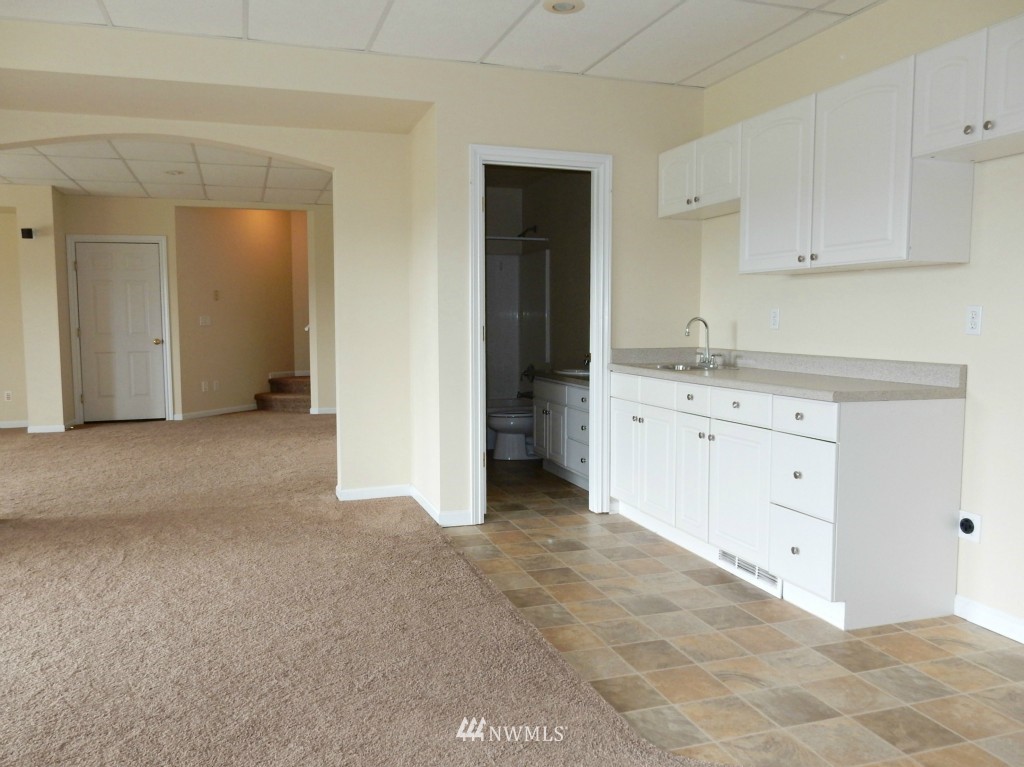 1271 Bradley Road Lynden, WA 98264 - Photo 22 of 25 Gallery Image 22