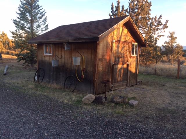 1464 Southwest Bent Loop Powell Butte, OR 97753 - Photo 28 of 49 IMG_1558