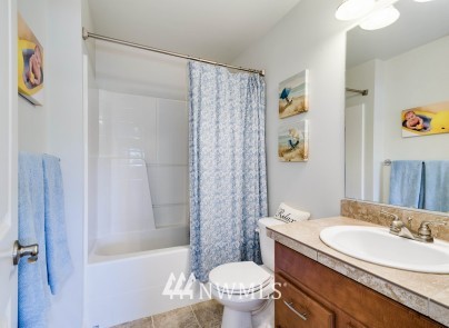 209 195th Place Southwest Bothell, WA 98012 - Photo 14 of 21