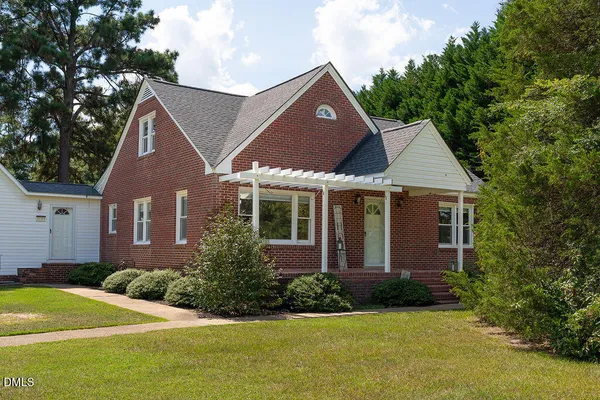 $349,990 | 3199 Highway 55, Coats, NC 27521