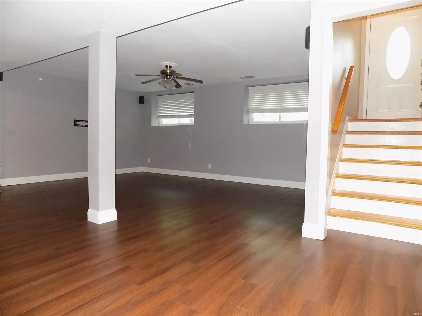 33 Roland Avenue Ballwin, MO 63021 - Photo 21 of 40 Gallery Image 21