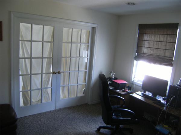 466 Pochassic Road Westfield, MA 01085 - Photo 5 of 11 Gallery Image 5