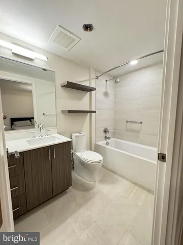 $4,000 | 1211 Van Street Southeast, Unit TH1H, Washington, DC 20003