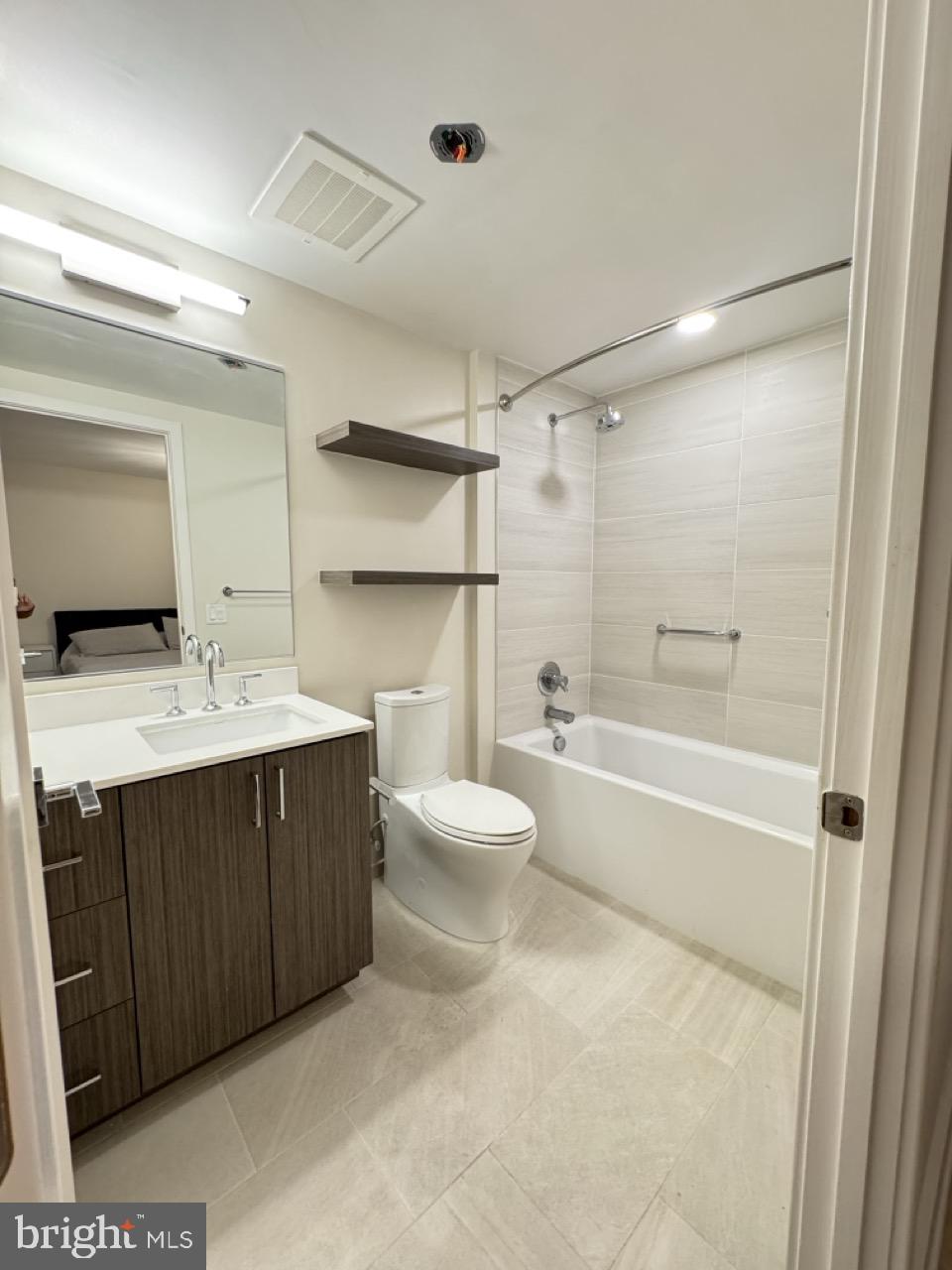 1211 Van Street Southeast, Unit TH1H Washington, DC 20003 - Photo 15 of 53