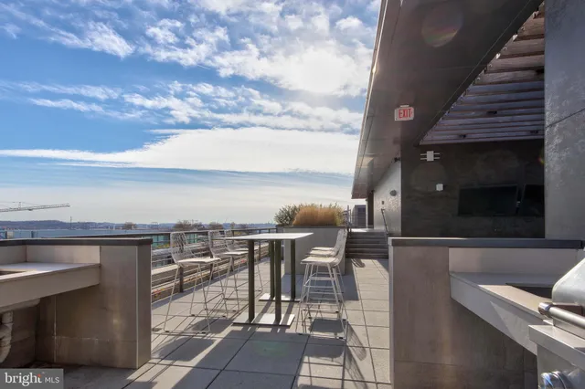 $4,000 | 1211 Van Street Southeast, Unit TH1H, Washington, DC 20003