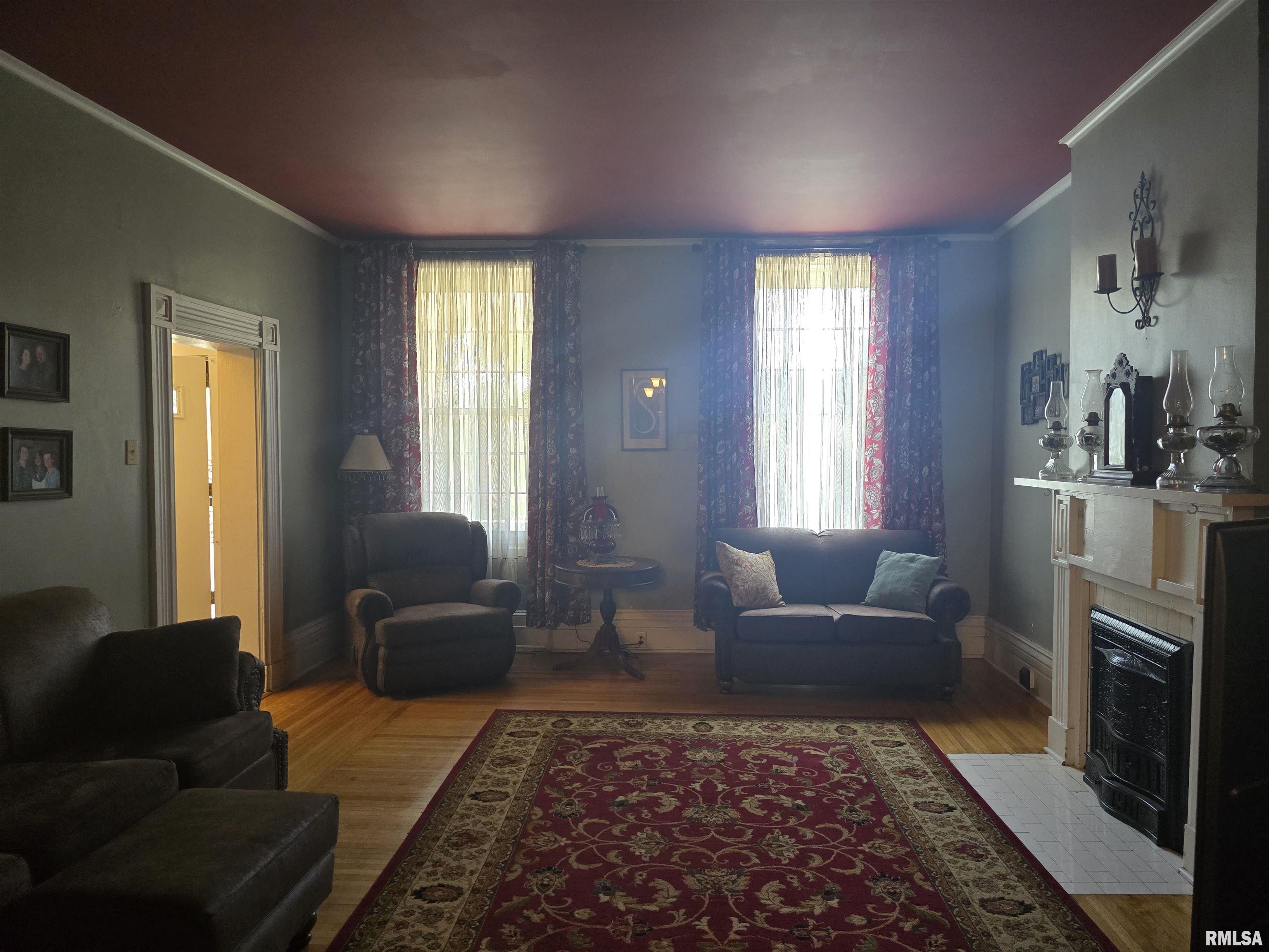 239 West Chestnut Street Canton, IL 61520 - Photo 30 of 83