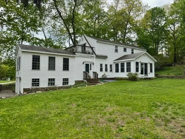 $695,000 | 250 Joppa Hill Road, Bedford, NH 03110