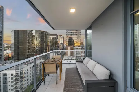 $1,595,000 | 1388 Kettner Boulevard, Unit 1504, San Diego, CA 92101