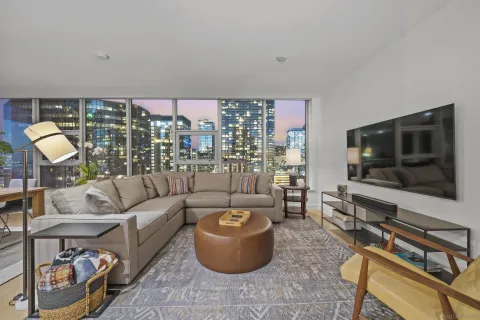 $1,595,000 | 1388 Kettner Boulevard, Unit 1504, San Diego, CA 92101