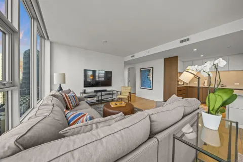 $1,595,000 | 1388 Kettner Boulevard, Unit 1504, San Diego, CA 92101