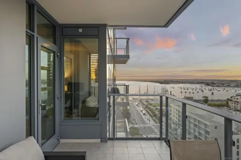$1,595,000 | 1388 Kettner Boulevard, Unit 1504, San Diego, CA 92101
