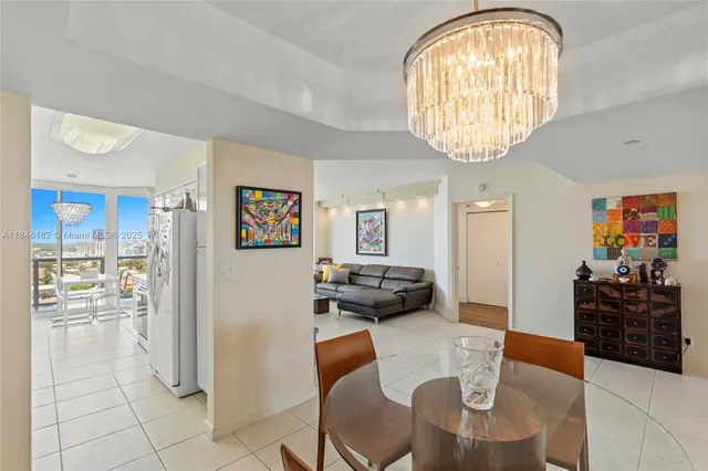 a view of a livingroom with furniture