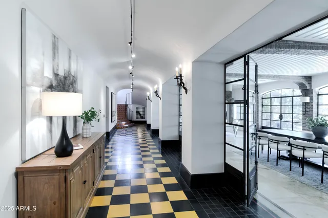 $5,000,000 | 27050 North 103rd Street, Scottsdale, AZ 85262