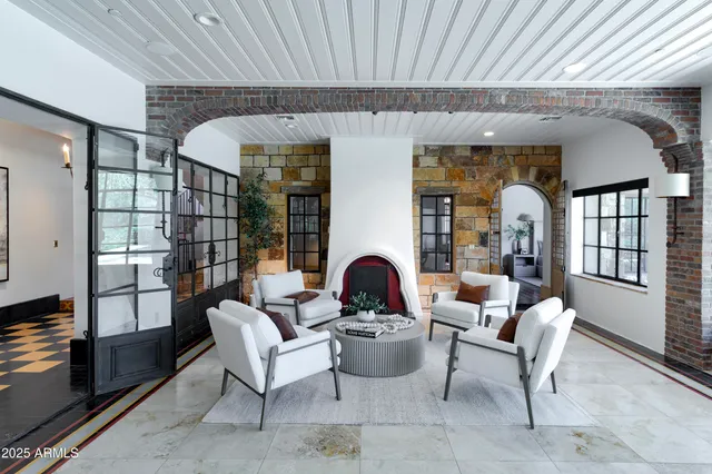 $5,000,000 | 27050 North 103rd Street, Scottsdale, AZ 85262