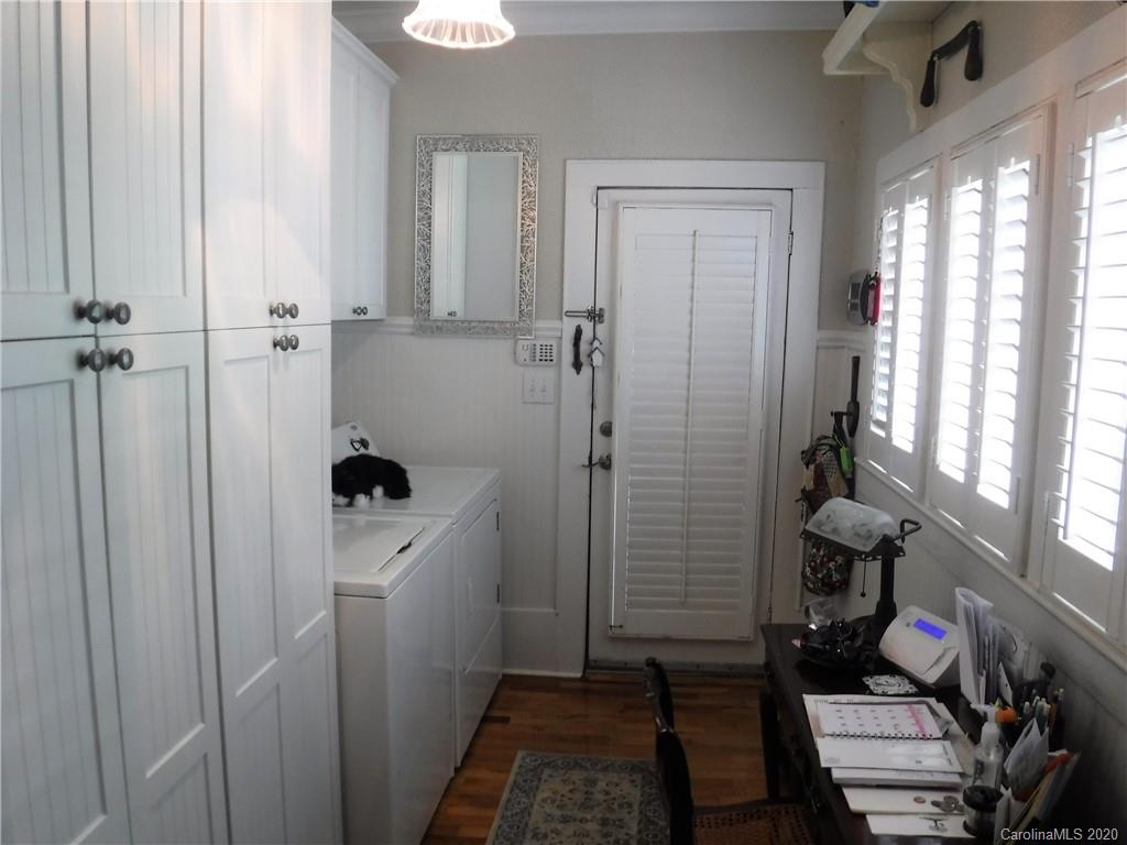 206 Callahan Street Rutherfordton, NC 28139 - Photo 16 of 48 a bathroom with a sink toilet and shower