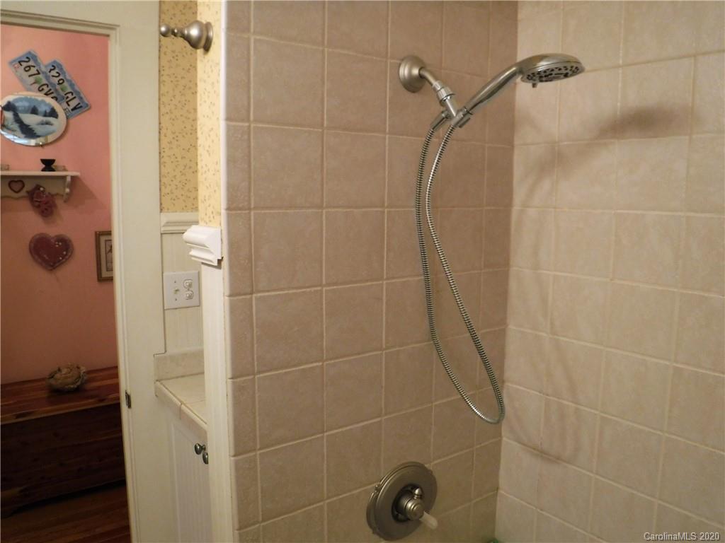 206 Callahan Street Rutherfordton, NC 28139 - Photo 27 of 48 a bathroom with a shower