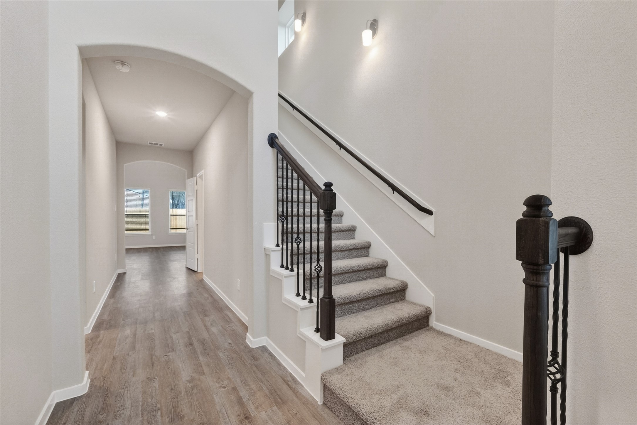 2107 Spring Hollow Drive Baytown, TX 77521 - Photo 5 of 42