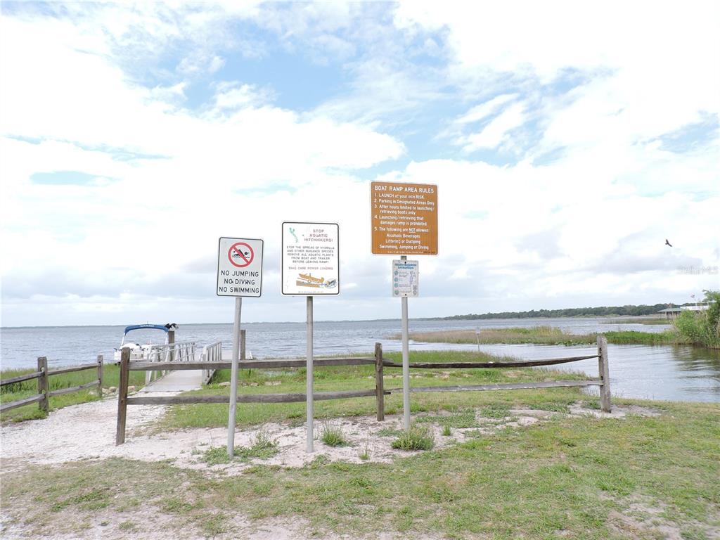 294 Tiger Lake Road Lake Wales, FL 33898 - Photo 53 of 56 a view of a terrace