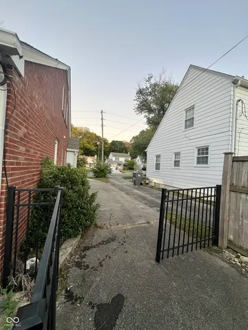 $1,675 | 4728 Boulevard Place, Indianapolis, IN 46208