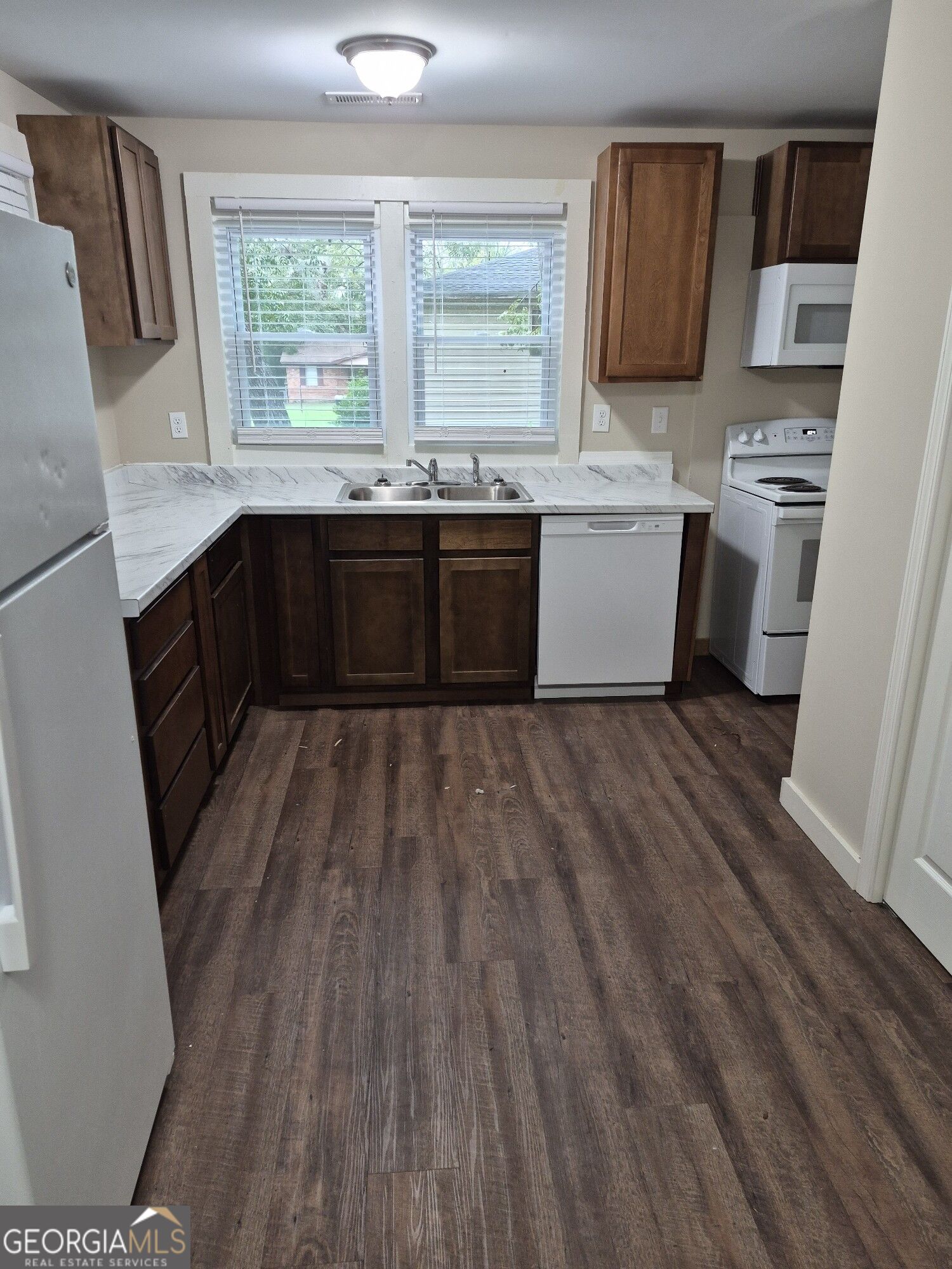 201 Akerman Street Dublin, GA 31021 - Photo 4 of 4 Gallery Image 4