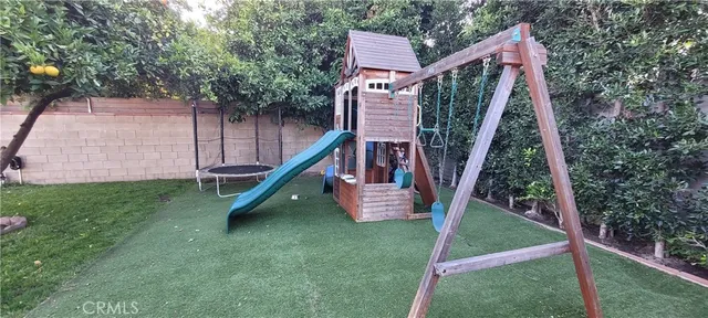 $4,450 | 12619 Tiara Street, Valley Village, CA 91607