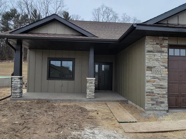 $515,900 | 1091 Legend Lane, River Falls, WI 54022