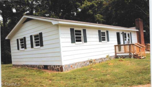 399 Bob Jessup Road Mount Airy, NC 27030 - Photo 6 of 17 Gallery Image 6