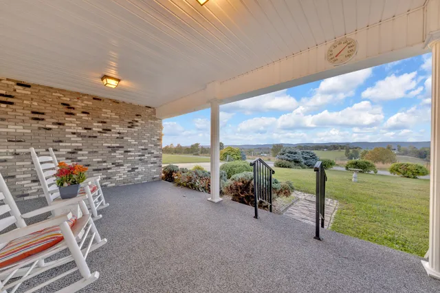$585,000 | 540 Hurley Drive, Sneedville, TN 37869