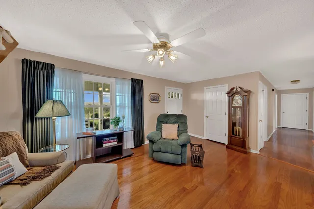 $585,000 | 540 Hurley Drive, Sneedville, TN 37869