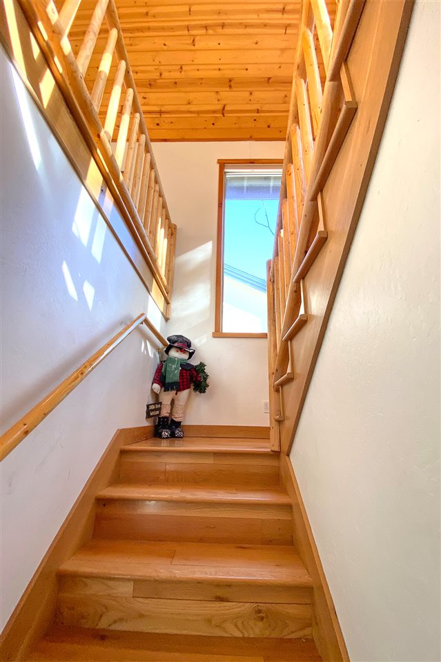 685 Steelhead Road June Lake, CA 93529 - Photo 19 of 30 Gallery Image 19